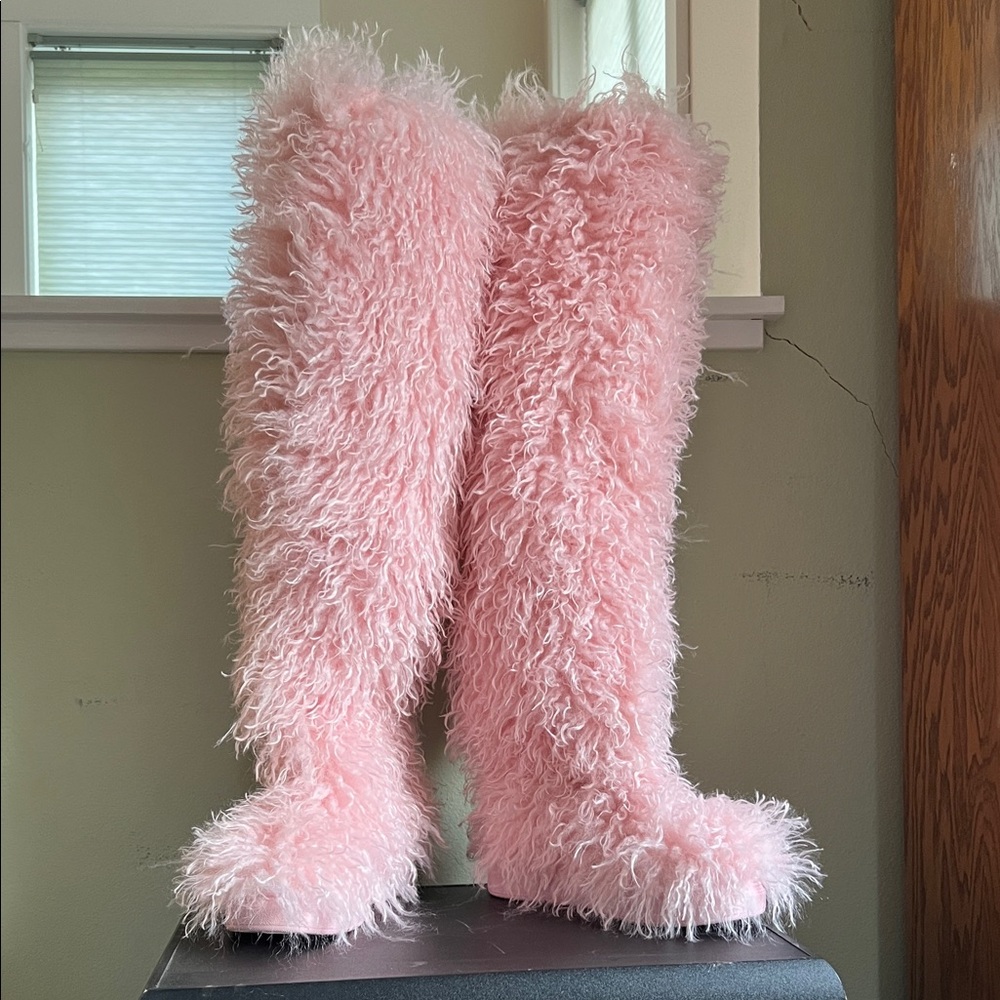 Fluffy Pink Over the Knee Boots Very Stylish and Trendy Size 8.5